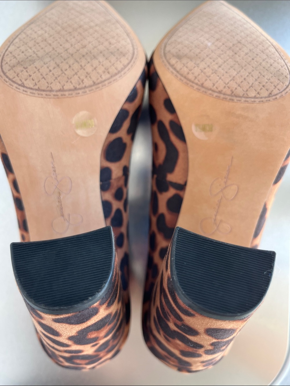 Jessica Simpson Leopard Print Block Heel Pumps Pointed Toe Size 8.5M EU39 - Picture 10 of 12